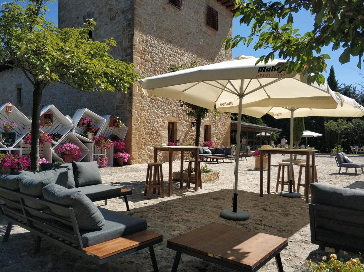 Posada Torre Palacio La Taxuela Villanueva la Lastra Εξωτερικό φωτογραφία