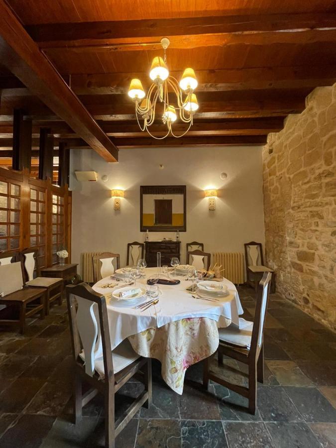 Posada Torre Palacio La Taxuela Villanueva la Lastra Εξωτερικό φωτογραφία