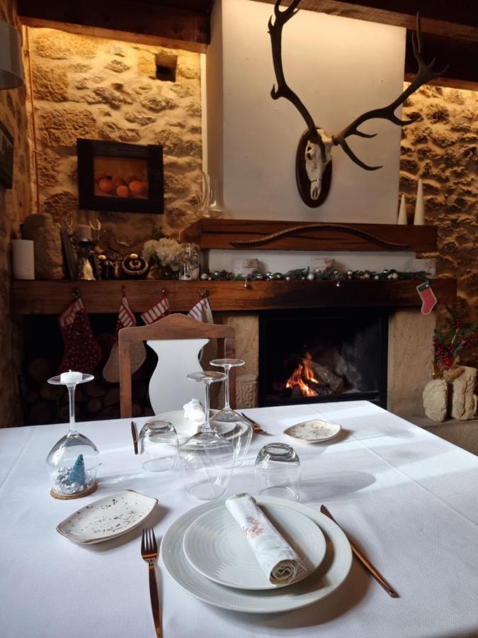 Posada Torre Palacio La Taxuela Villanueva la Lastra Εξωτερικό φωτογραφία